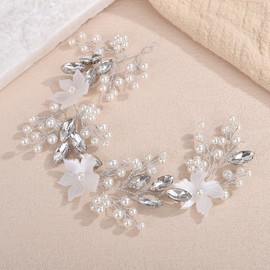 Teyglen White Flower Bride Wedding Hair Vine Silver Rhinestone Pearl Beads Headband for Wedding Headpiece Floral Hair Accessories for Women Festival Party Prom Hair Band (Silver, Free size)