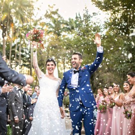 Biodegradable White Paper Confetti – 10,000 Pieces, 2.5cm Round, 100g Pack – Eco-Friendly Tissue Circles for Weddings, Parties, Celebrations, and Event Decor