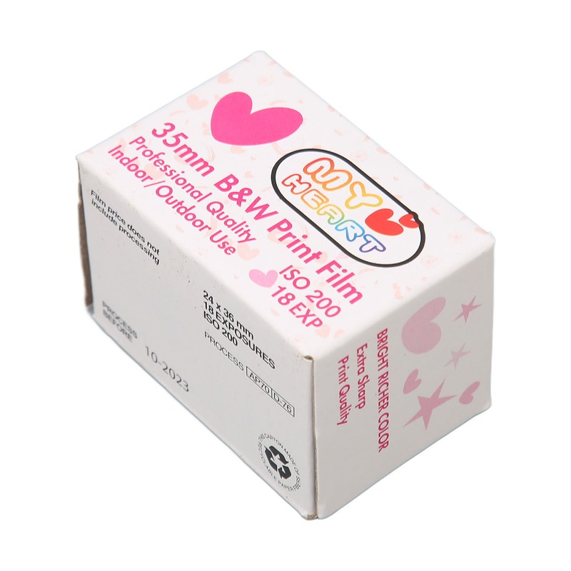 35mm Black and White Print Film ISO 200 HD Camera