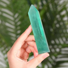ZHIYUXI 3.7-4" Green Fluorite Crystals Wands Gemstones Crystal Tower 1 Pc Hexagonal Pointed Stone Large Crystals Reiki Energy Balancing Meditation Therapy Decoration Gifts