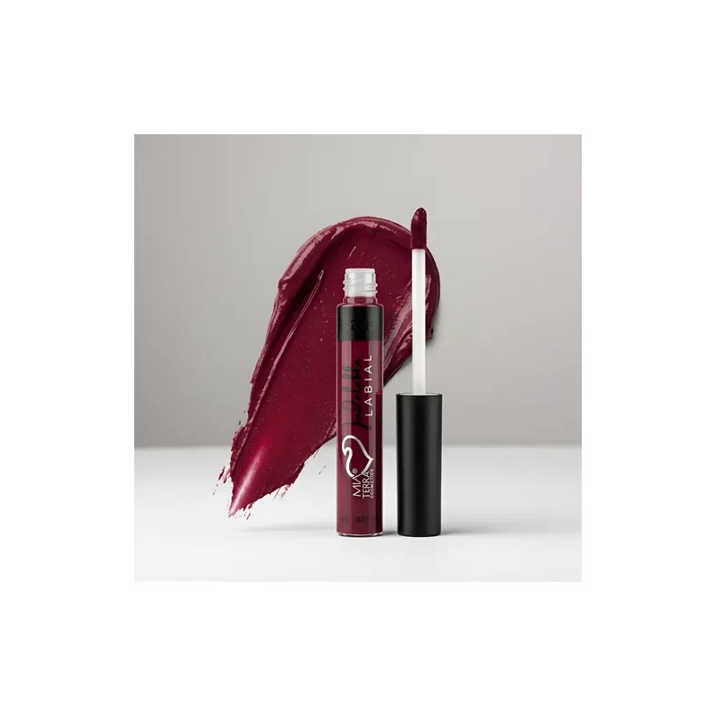 Labial Indeleble Mate Mia Terra Color Ciruela
