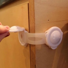 Smile Door Lock (2-Piece Set) Furniture Safety Lock Drawer Lock