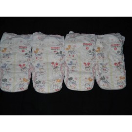 Huggies 4 Huggies snug & dry Disposable Diapers Size 7 over 41 Lb + Lbs.