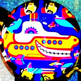 THE BEATLES 2024 EXCLUSIVE TWO LEATHER CREATIVE KEYCHAINS