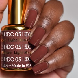 DND Gel Polish Set - 1 each of Brown Gel Polish and Brown Nail Polish, 051 Light Macore, 0.5 Fl Oz