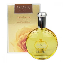 Daily sunscreen 50ml that can be comfortably used all year round / 사계절 부담 없이 사용 가능한 데일리 선크림 50ml