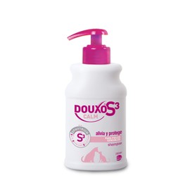 DOUXO S3 Calm Shampoo für Hunde und Katzen, Hygiene für empfindliche Haut, lindert und schützt, hypoallergener Duft, 200 ml