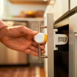 Safety 1st Secure-to-Explore Adhesive Magnetic Lock Keys, 2 Extra Keys, White