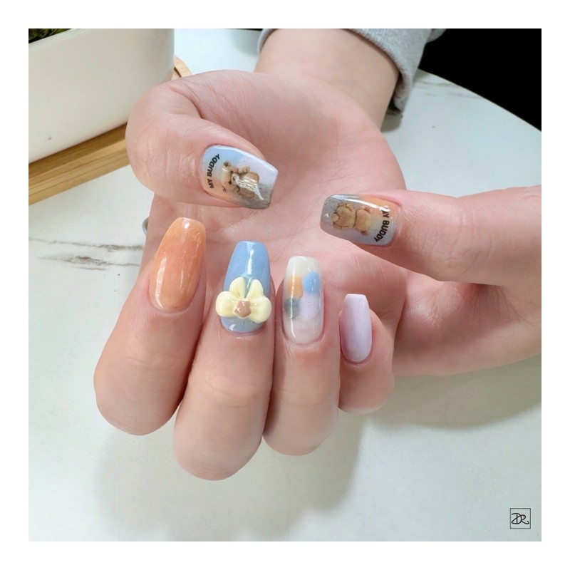 Dara Beauty 2024 January Art of the MonthBear Knit Nail❣