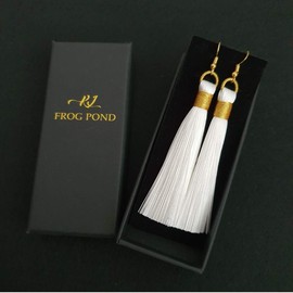 KLFrogPond Beauty Boho Style Silk Fabric Vintage Tassel Statement Bohemian Fashion Jewelry Fringe Drop Dangle Woman Earrings (White)