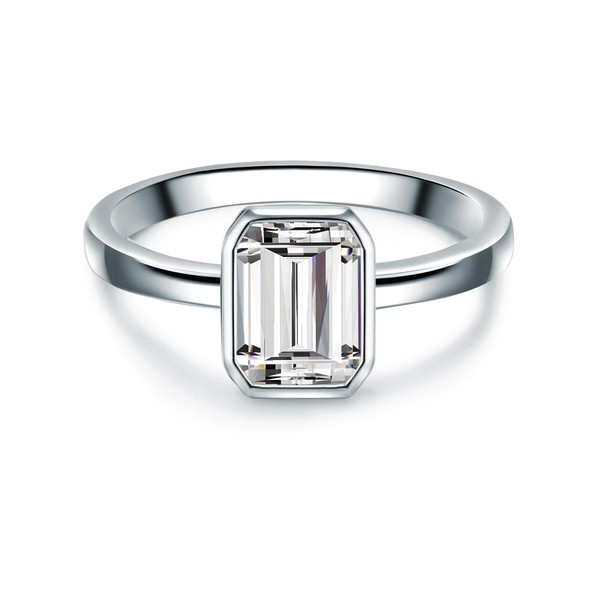 Trilani Women's Solitaire Ring 925 Sterling Silver with Cubic Zirconia