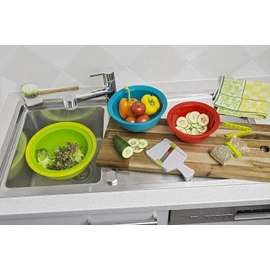 Rotho Basic Vegetable Slicer with Metal Blade, Plastic (PP) BPA-Free, White/Green, 18.5 x 10.5 x 3.0 cm