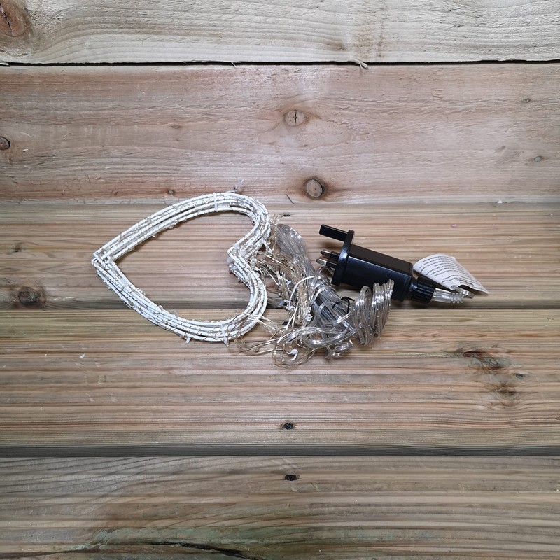 Premier Curtain Light 1.2m x 1.2m Silver Wire with Hearts