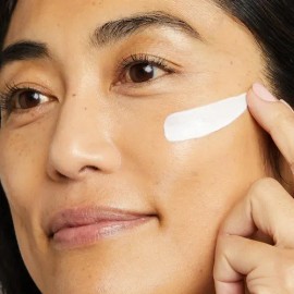 No7 Restaurar  Renew Face  Cuello Multi Acción Skincare Si                                                                                            
