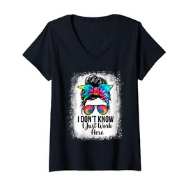 Womens Retro Messy Bun Tie Dye I Don't Know I Just Work Here Funny V-Neck T-Shirt