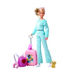 Steffi Love Travel Toy Doll in Cuddly Two-Piece Including Case, Backpack, Dog and Other Travel Accessories, 7 Pieces, 29 cm, from 3 Years