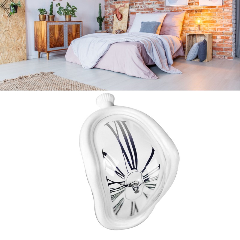 Melting Clock Plastic Retro Decorative Electroplated Metal Paint Desk Table