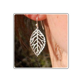 Aneneiceera Vintage Tassel Leaf Dangle Earrings French Silver Hollow Leaf Drop Earrings Statement Geometric Leaf Earrings Prom Earrings for Women and Girls (Silver)