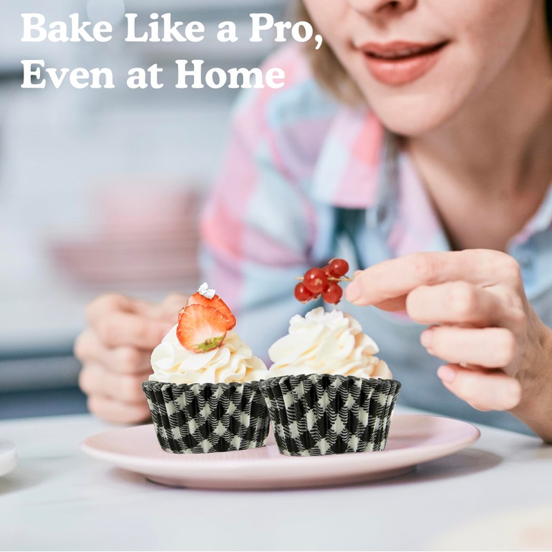 Regency Wraps Greaseproof Professional Grade Baking Cups, Pack of 40,