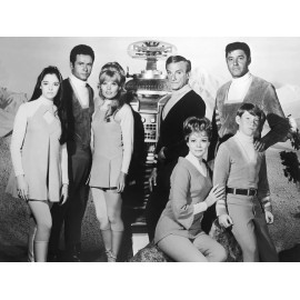 LOST IN SPACE TV Show Cast High Quality Metal Fridge Magnet 3x4 8038