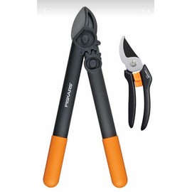 FISKARS 2 Piece Garden Shears and Pruner Set