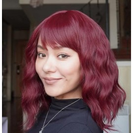 Zuoou Synthetic Short Curly Bob Wig with Bangs, Stylish Cute Wavy Hair Shoulder Length Pastel Wine Red Cosplay Wigs for Women Girls Daily Use