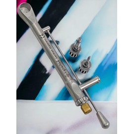 Dental Straumann Implant Driver Latch Screwdriver Manual Wrench Ratchet 10-50NCM with Driver 1.25mm and 2.42mm