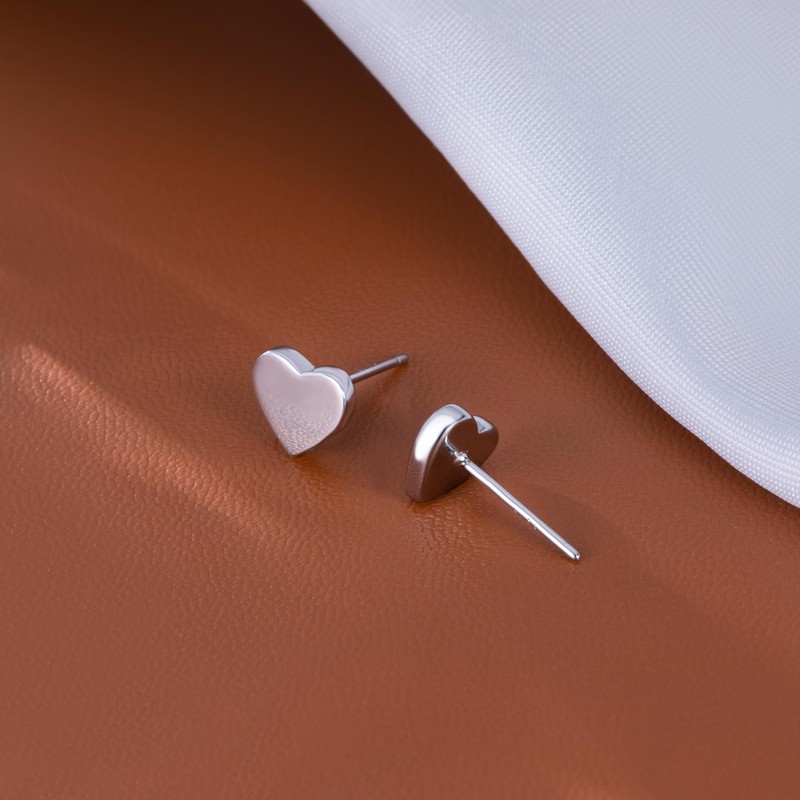 Reffeer Solid 925 Sterling Silver Small Heart Stud Earrings for