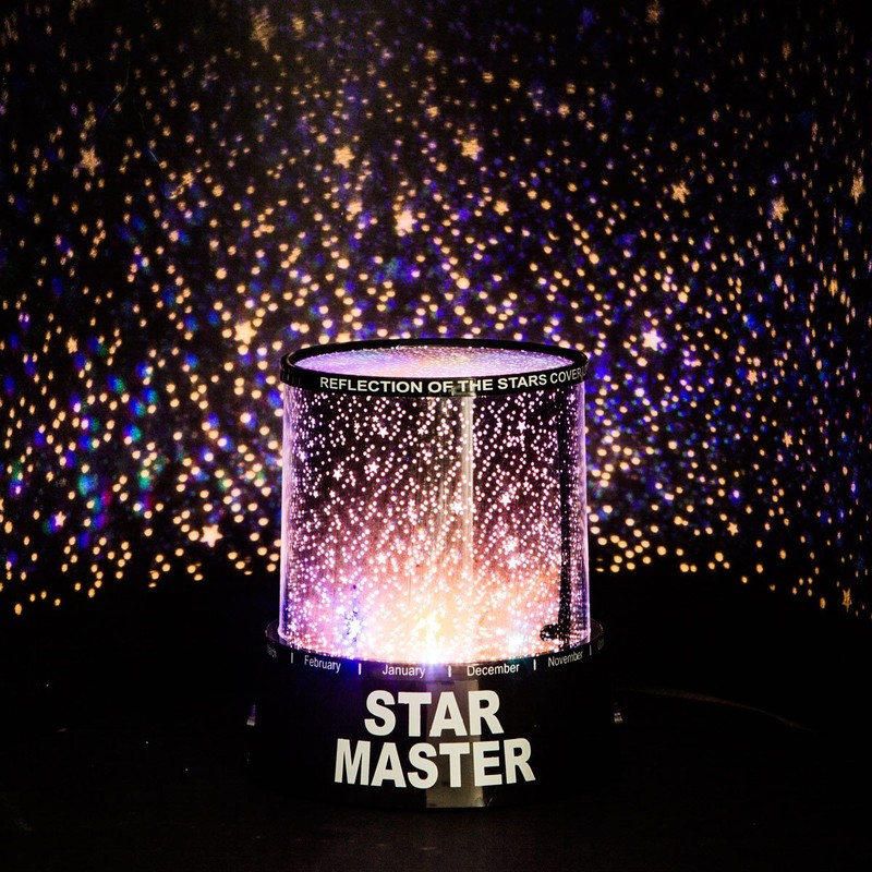 GOODS+GADGETS LED Sternenhimmel Star Master Nachtlicht Lampe Mobiler Sternen-Projektor Himmel