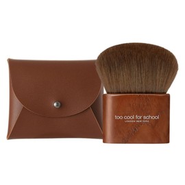 Too Cool for School Artist Vegan Pocket Powder Brush + Pouch Set, 1 Piece, Mixed Colors / 투쿨포스쿨 아티스트 비건 포켓 파우더 브러쉬 + 파우치 세트, 1개, 혼합색상
