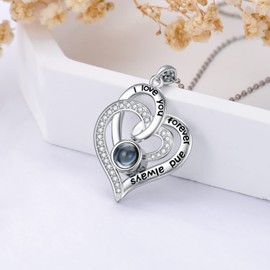 LONAGO Heart Necklace with I Lve You in 100 Languages Projction, Heat Pendant Necklace Gift for Women
