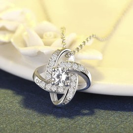 SIMOOICI Moissanite Floating Diamond Necklaces,Moissanite Necklace for Women,Mother's Day Jewelry Gifts for Women Mom/Wife/Sister, White Gold, white gold