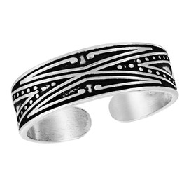 AeraVida Trendy Balinese Rhombus Diamond .925 Sterling Silver Toe or Pinky Ring | Adjustable Silver Toe or Pinky Ring | Sterling Silver Open Toe Ring for Women