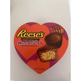 REESE’S Miniatures Milk Chocolate Peanut Butter Cups Candy, Valentine’s Day.