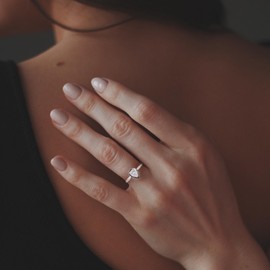 Teardrop Urn Rings for Ashes for Women 925 Sterling Silver Hold Loved Ones Ashes Cremation Memorial Urns Ring Keepsake Jewelry Gifts