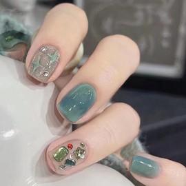 Ceboic Pack of 24 Press on Nails Square Short French Green Artificial Nails Glossy Ballerina False Nails with Diamond Designs, Glue-On Nails for Women and Girls