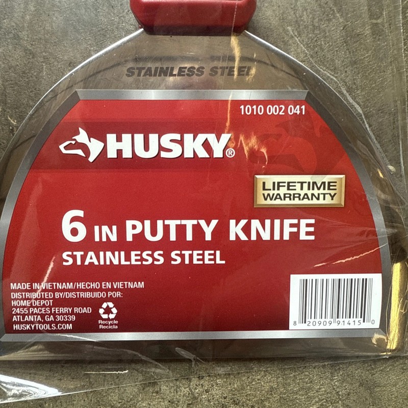 Husky Putty Knife with Stainless Steel Blade 6" 90981