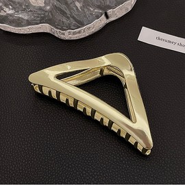DIUEWOW Triangle Metal Hair Claw Clip - Gold, 1 Pack - Strong Hold, Non-Slip, Ideal for Thick Hair - Women, Girls & Teens