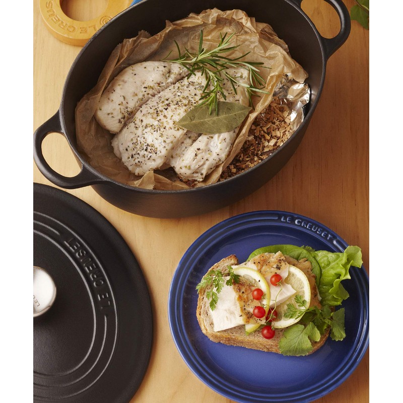 Le Creuset Round Plate