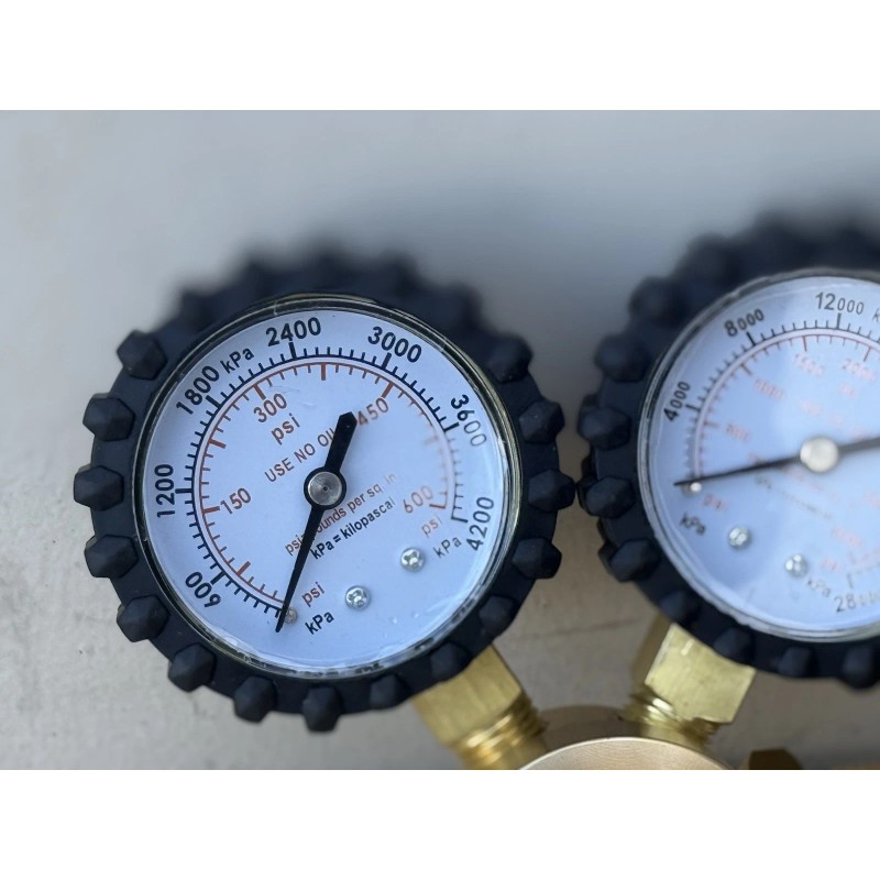 Infinity Nitrogen Dual Gas Regulator 0-600 PSI HVAC Purging Pressure