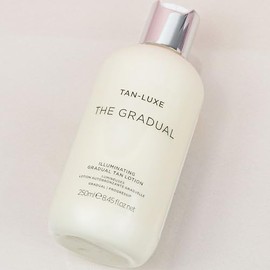 Tan Luxe The Gradual Illum Tan Lotion 8.45Floz