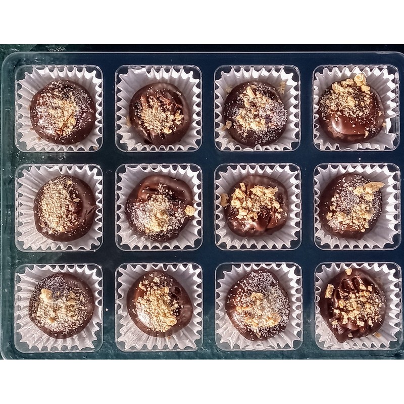 Bliss Lane Sweets Classic Cheesecake Truffles!! 1 dozen gift box!