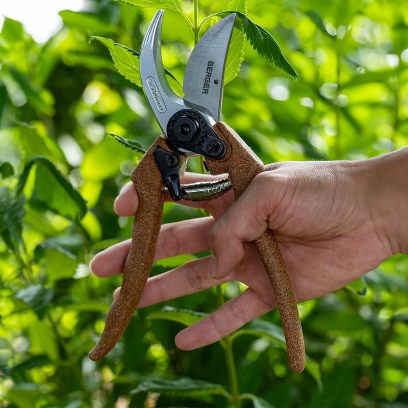 BERGER Professional Hand Pruning Shear, Forged Metal Body, Sap Groove