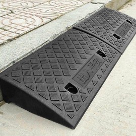 Rubber Kerb Ramps, Universal Heavy Duty Slope Threshold Ramp for Wheelchairs, Cars Vehicles, Caravan, Scooter Wheels, Skateboard, Motorcycle, Disabled Chair & Dog