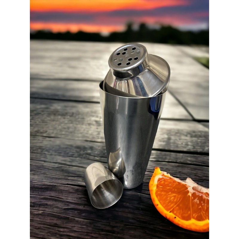 Premium Manhattan Cocktail Shaker with Strainer Stainless Steel 28oz 25cm