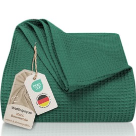 LAYNENBURG Premium Bedspread, 150 x 200 cm, Waffle Piqué, 100% Cotton, Lightweight, Summer Blanket, Waffle Look, Cotton Blanket as Bed Throw, Sofa Throw, Sofa Throw, Sofa Blanket (Dark Green)