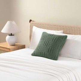 Tommy Bahama Throw Pillow Decorative Pillow with Zipper Enclosure, Super Soft and Cozy Home Decor, Chain Basket Green