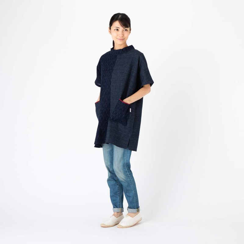 Watanosato Kurume Chijimi Woven Symmetry Blouse, Bunjin Navy x Rainy