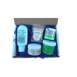 Green apple and champagne gift box| Boxed present| Gift for friend| Gift for sister| Gift for teen