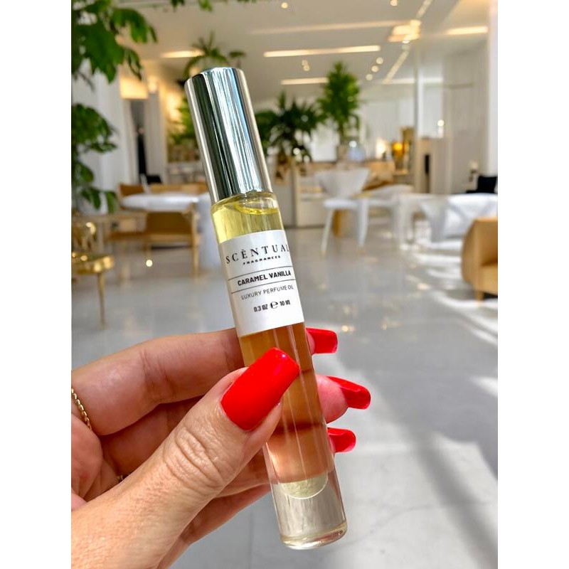 Strawberry Clouds Perfume Oil Roller:_Crème Brûlée